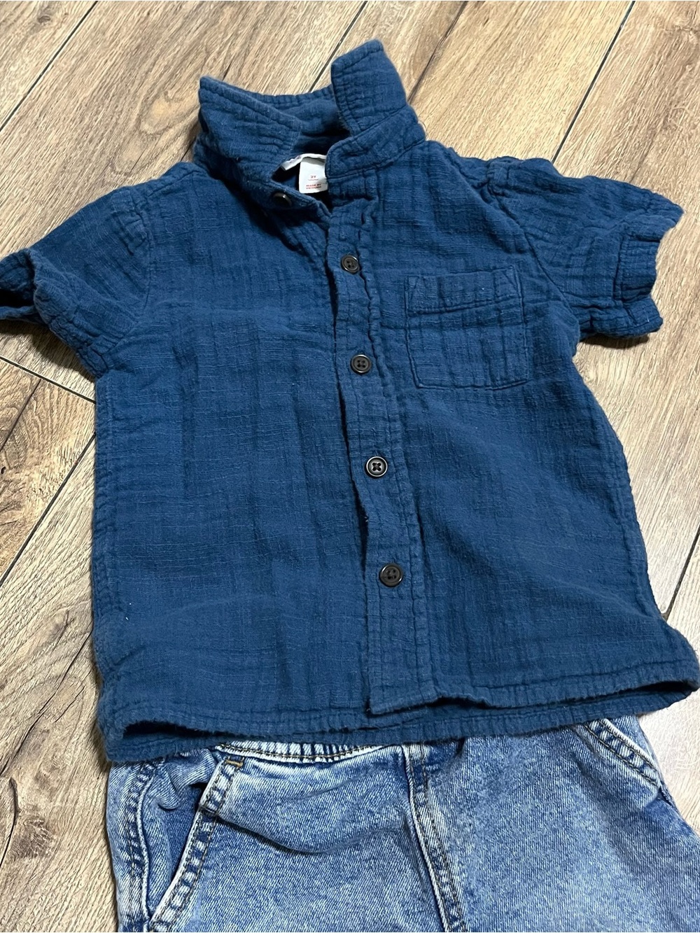 Cat & Jack Deep Navy Short-Sleeve Button-Down Shirt
